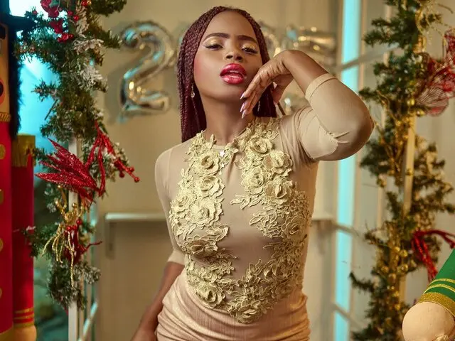 Enter LindaBree Recorded Private