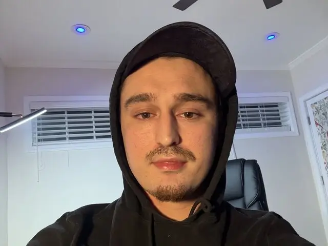 Enter andrenoma Recorded Private